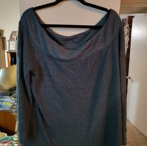 Sz 2 Green Torrid Off Shoulder Sweater
